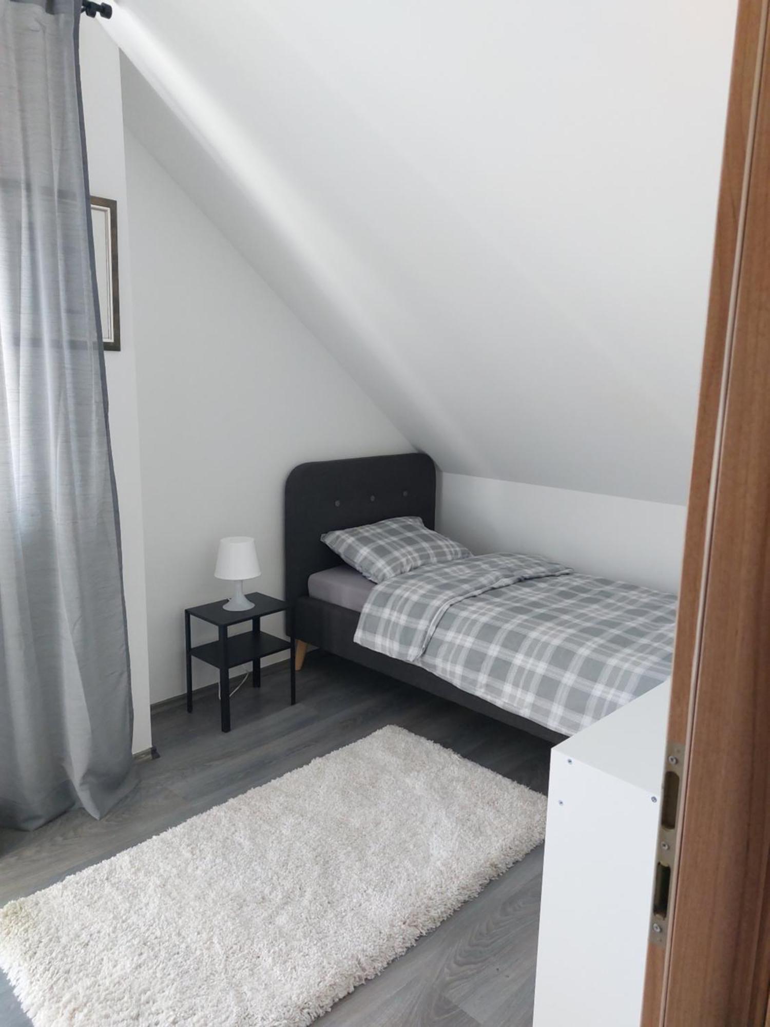 Apartment Cedar Zagreb Airport - Velika Gorica Scitarjevo ภายนอก รูปภาพ